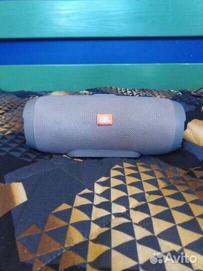 Колонка jbl charge 3