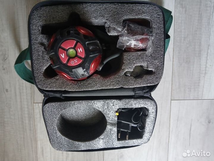 Лазерный уровень deko