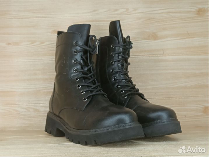 Размер 40Берцы. Francesco Donni, берцы (зима)