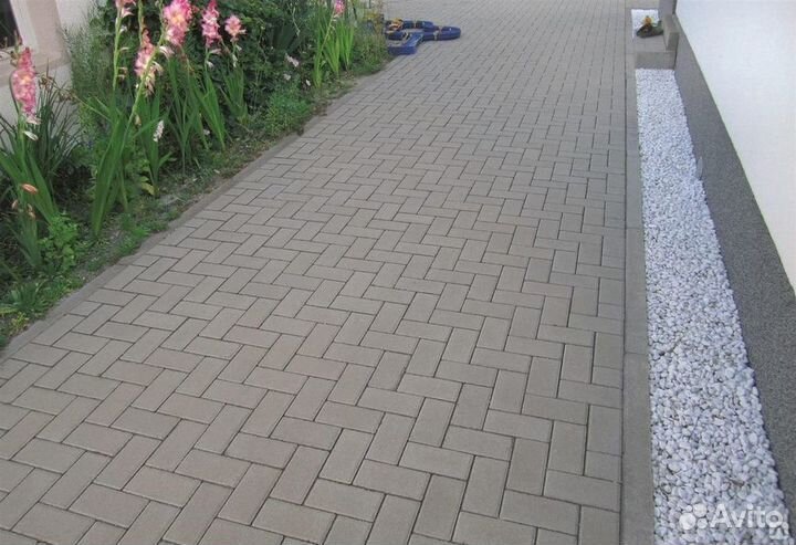 Кирпич, брусчатка