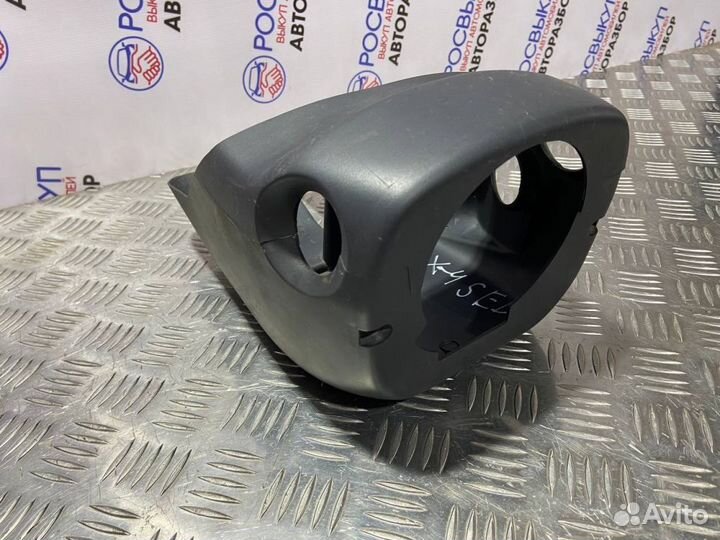 Кожух рулевой колонки Suzuki SX4 1