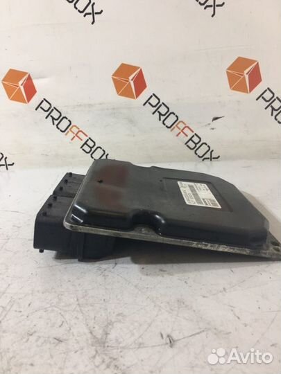 Блок управления двигателем Mercedes C-Class W203