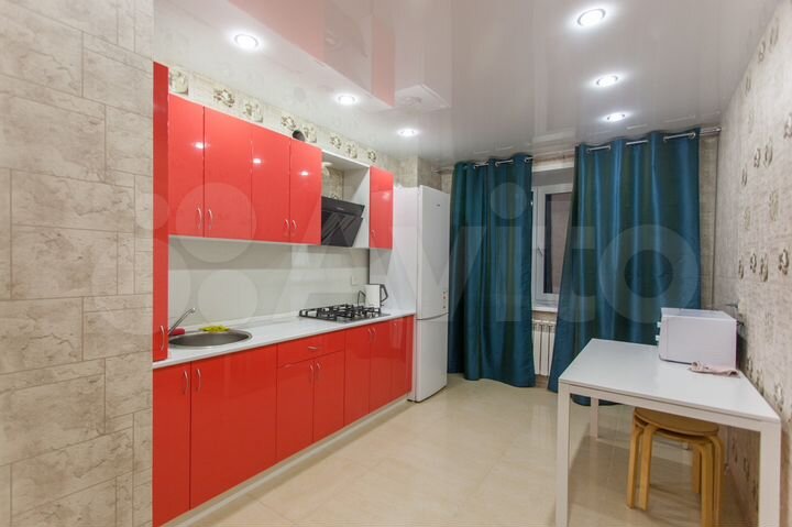 2-к. квартира, 60 м², 8/12 эт.