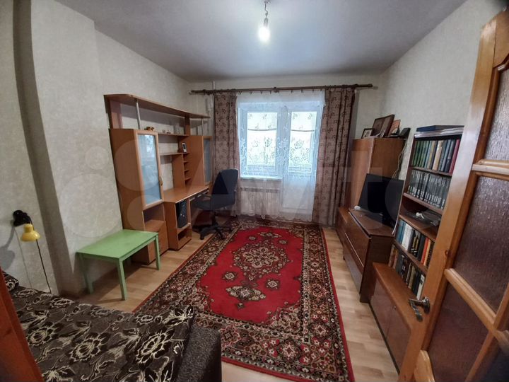 2-к. квартира, 60 м², 4/9 эт.