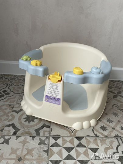 Стульчик для купания kidfinity