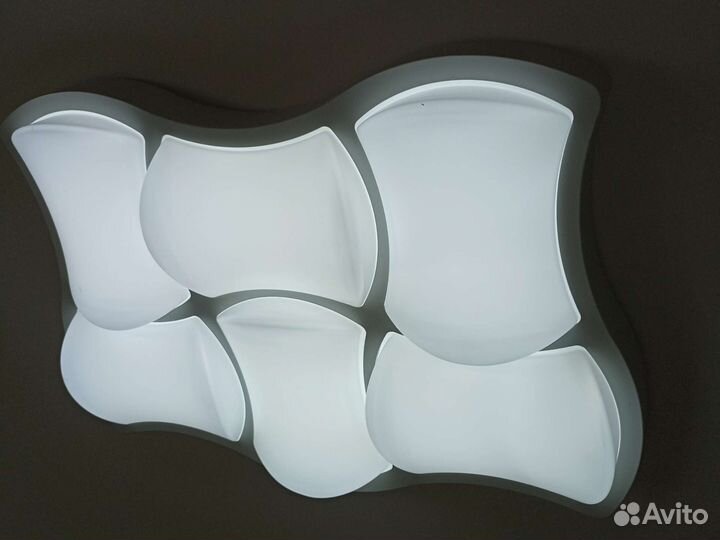 Люстра Led, новая на комнату 20-22 квадрата