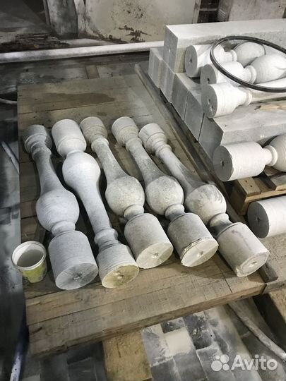 Балясины из гранита