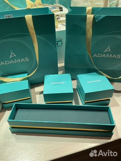 Коробочка для ювелирных украшений шкатулка