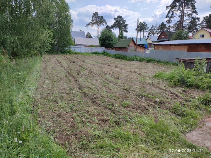 Участок 6 сот. (СНТ, ДНП)