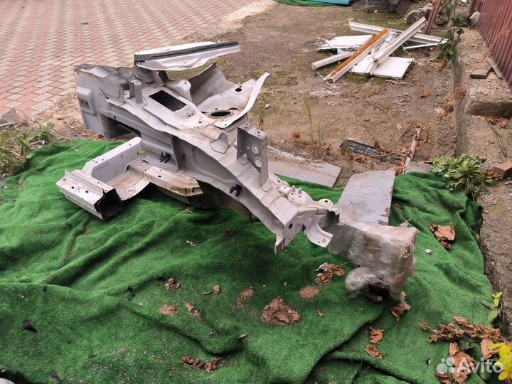 Лонжерон передний правый hyundai santa fe 3