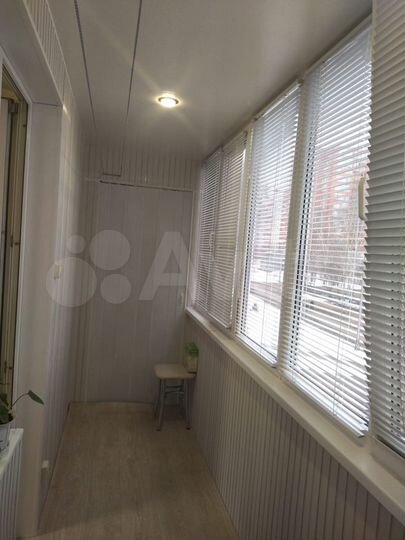 2-к. квартира, 55 м², 3/9 эт.