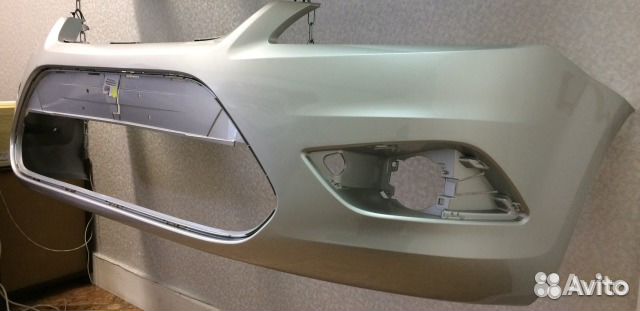 Бампер передний Форд Фокус 2 Серебро