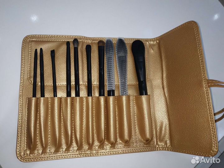 Кисти для макияжа набор