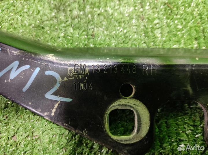 Петля капота правая Opel astra H 2010