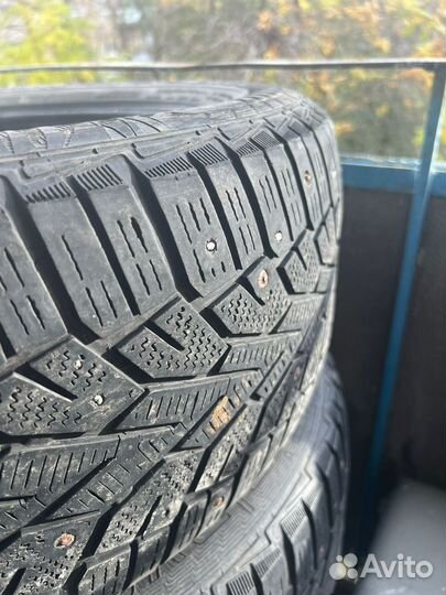 Gislaved NordFrost 100 235/55 R17
