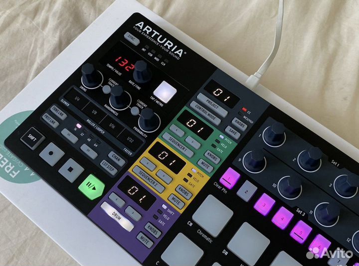 Arturia Beatstep Pro Black Edition