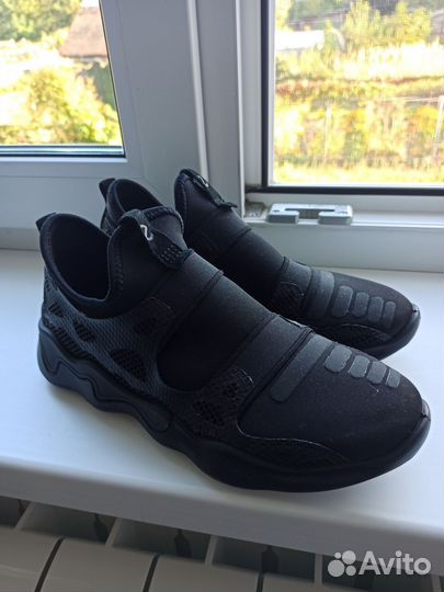 Кроссовки Ecco 39