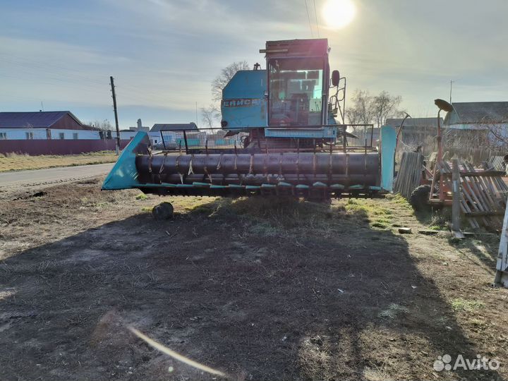 Жатка Красноярский завод комбайнов ЖНУ-6А, 1992