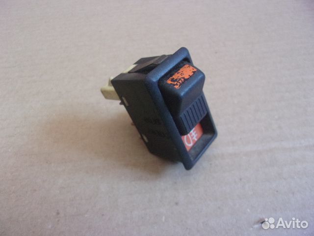 Форд Эскорт, 82-86г., кнопка задних птф