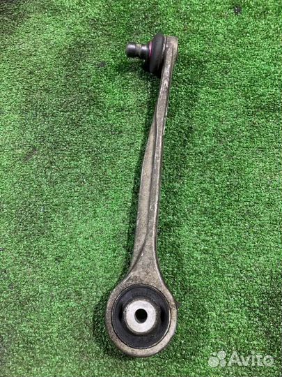 Рычаг передний левый Audi A4 B8 CDN 2010