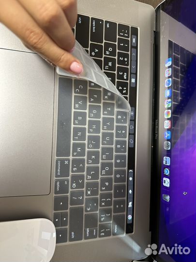 Apple MacBook Pro 15 2016 Touch Bar 1tb