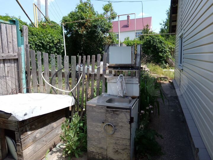 Дом 50 м² на участке 16 сот.