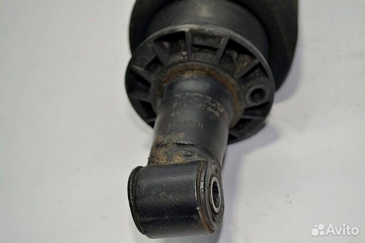 Воздушная подушка кабины, задняя правая volvo FH