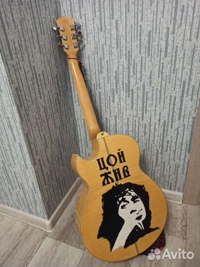 Электроакустическая гитара washburn