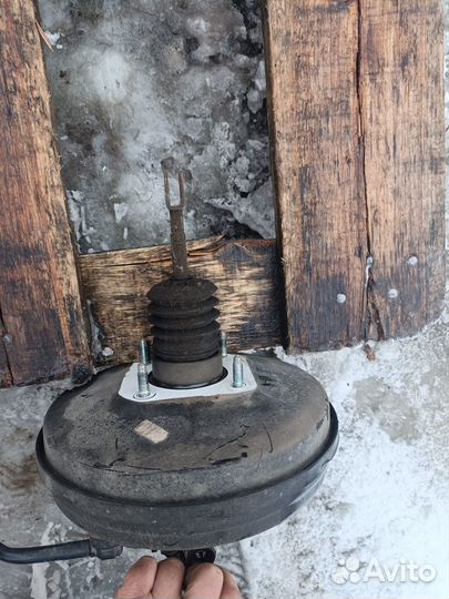 Вакуум Renault Logan 2