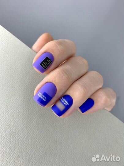 Маникюр с покрытием гель-лаком