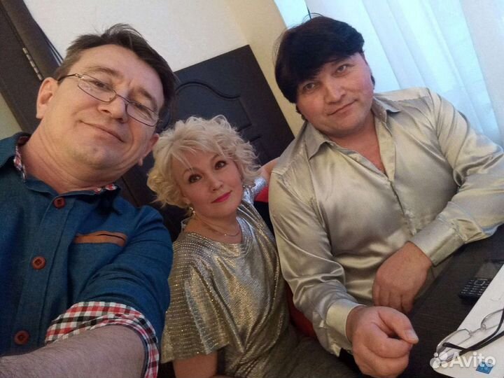 Ведущий Тамада Певец Аккордеон