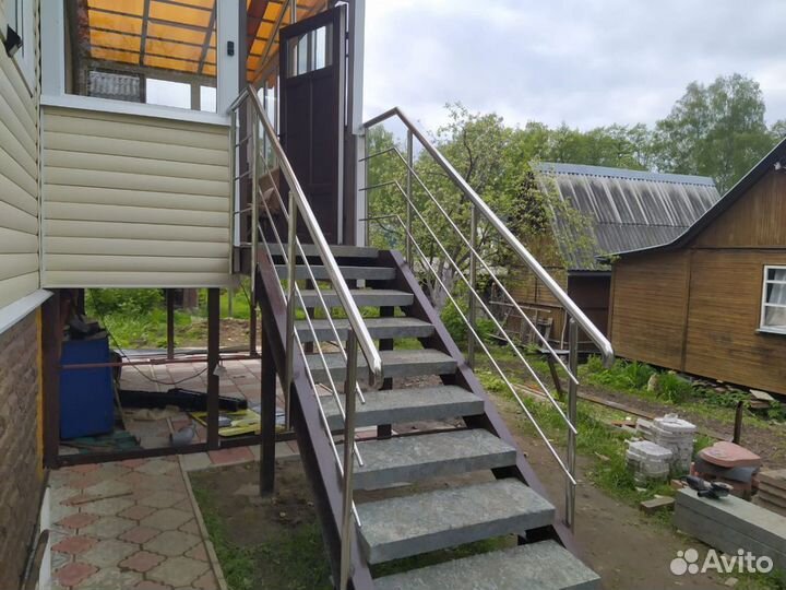 Перила и поручни из нержавеющей стали