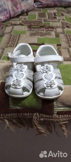 Босоножки для девочки