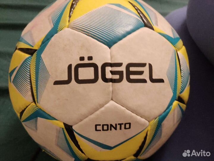 Футбольный мяч jogel