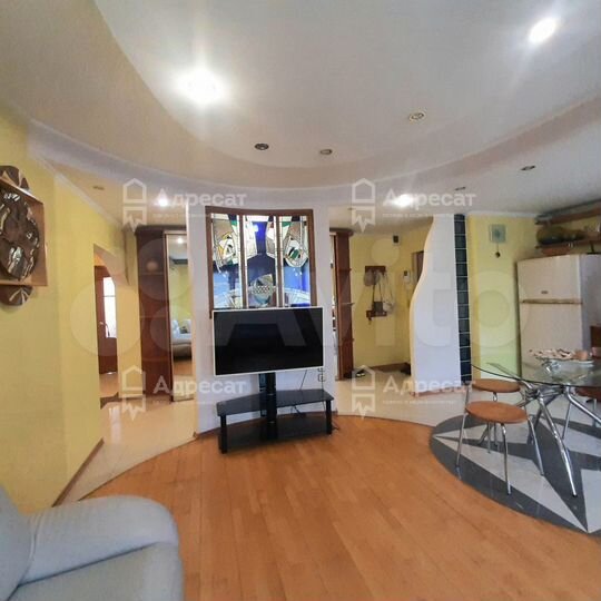 4-к. квартира, 89,9 м², 4/9 эт.