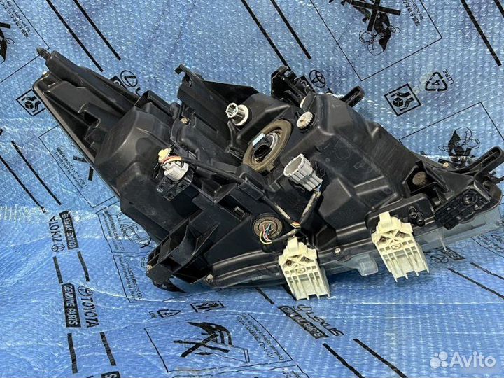 Фара левая Nissan Patrol Y62 2014-2019