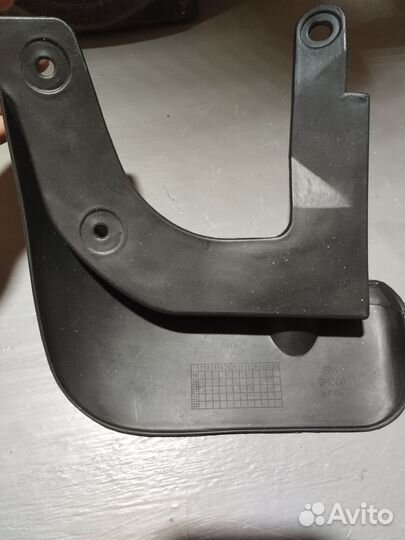 Брызговик hyundai elantra 4