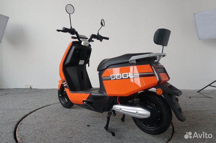 Электроскутер / Электромотоцикл 72V20A 2000W