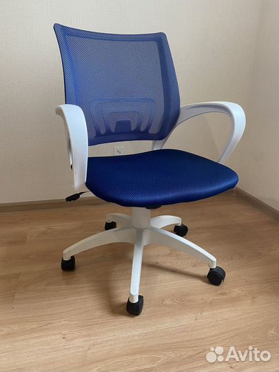 Компьютерное кресло