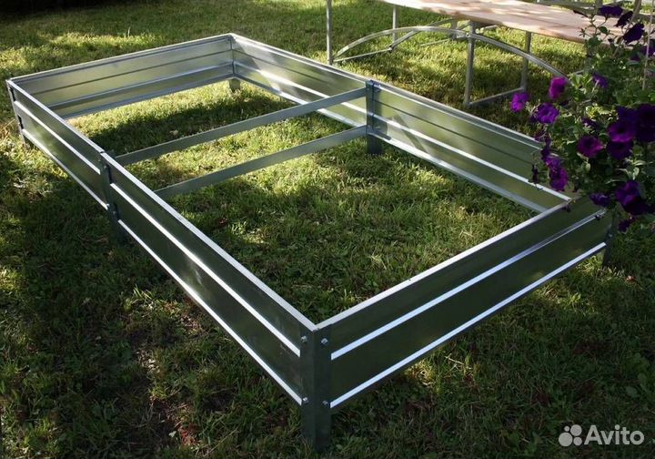 Грядки оцинкованные металлические цветные