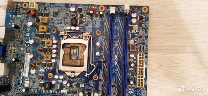 Материнская плата