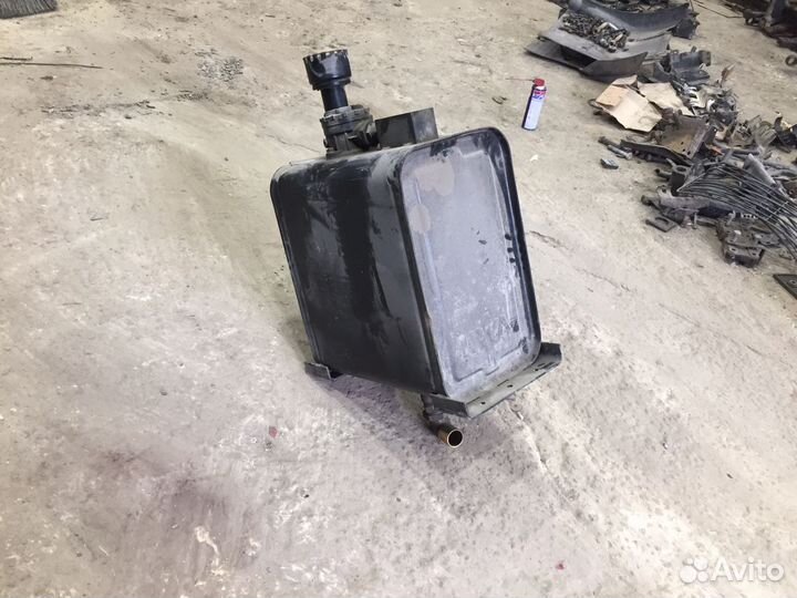 Бак гидравлический Скания