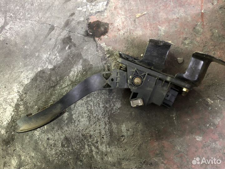 Педаль газа Chery Tiggo T11 Vortex Tingo