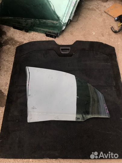 Стекло двери переднее левое Chrysler Pt Cruiser PT