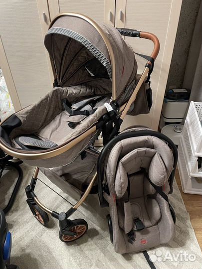 Прогулочная коляска