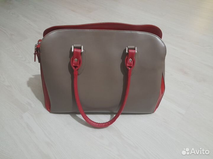 Женская сумочка из натуральной кожи Lorenzo pratto