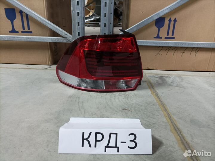 Фонарь левый Volkswagen Polo Sedan 5 2010