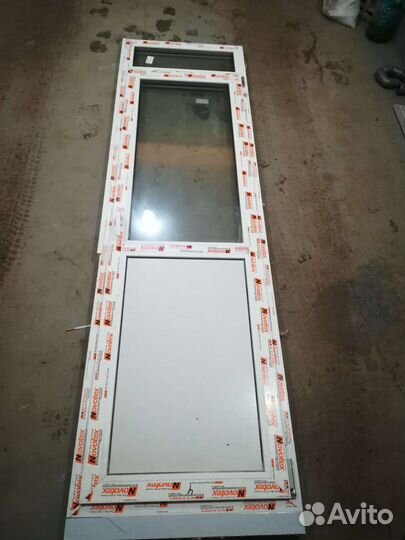 Дверь пластиковая бу