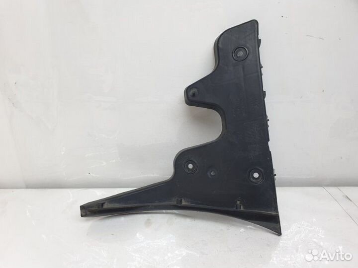 Кронштейн бампера задний левый Audi A6 C6 3.2 2006