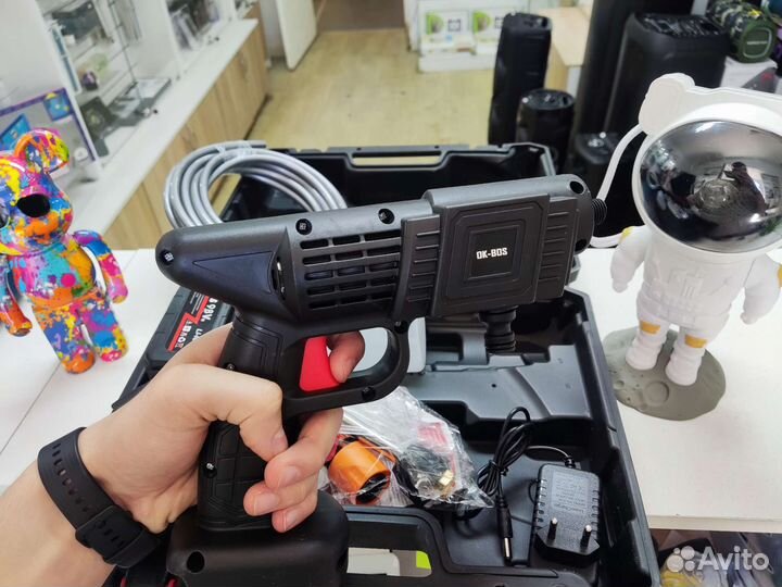 Мойка высокого давления на аккумуляторе